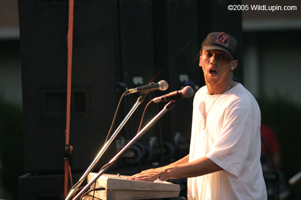 lyricsborn098_JFR